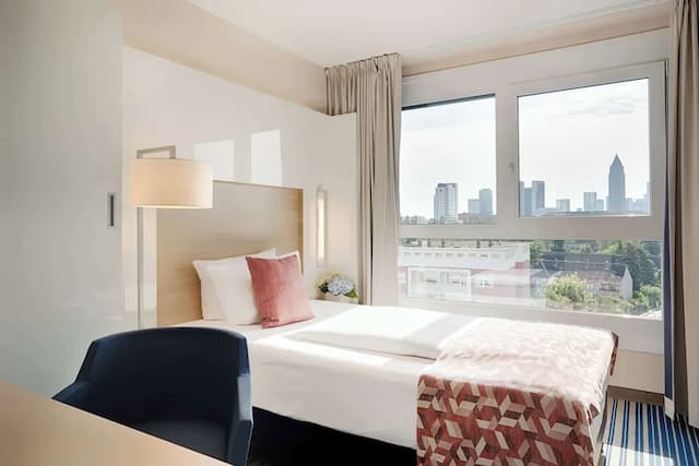 Best Western Plus Welcome Hotel Frankfurt-Superior Room, 1 Twin Bed-1