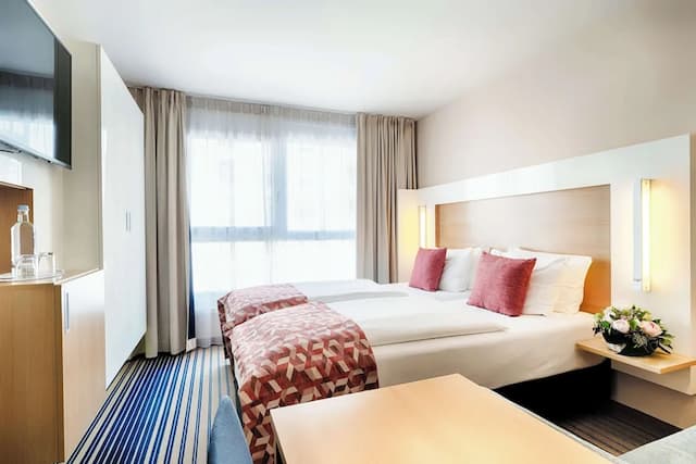 Best Western Plus Welcome Hotel Frankfurt-Superior Room, 2 Twin Beds-1