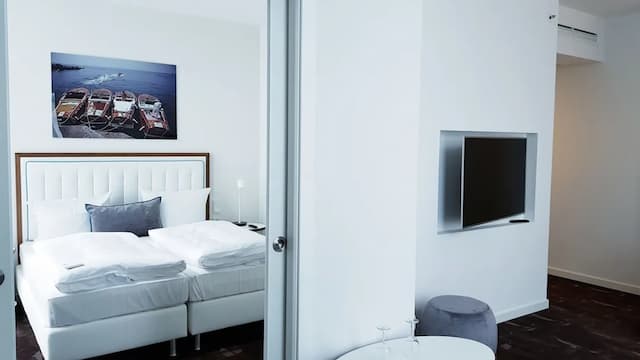 Mercure Hotel MOA Berlin-Standard Suite, 1 Queen Bed with Sofa bed-3