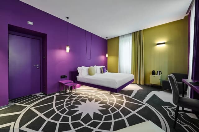 MyTALE Creative Academy Hotel-Panoramic Room, 1 King Bed-2