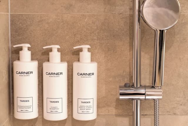 El Avenida Palace Hotel-Family room renovated-8