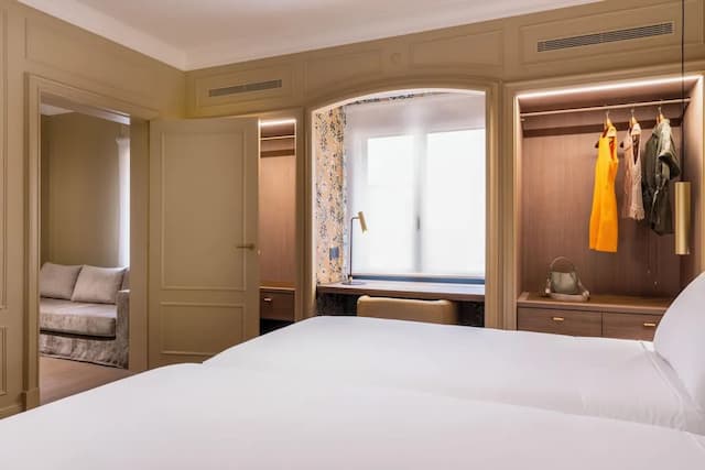 El Avenida Palace Hotel-Premium Double Room (Avenida)-3