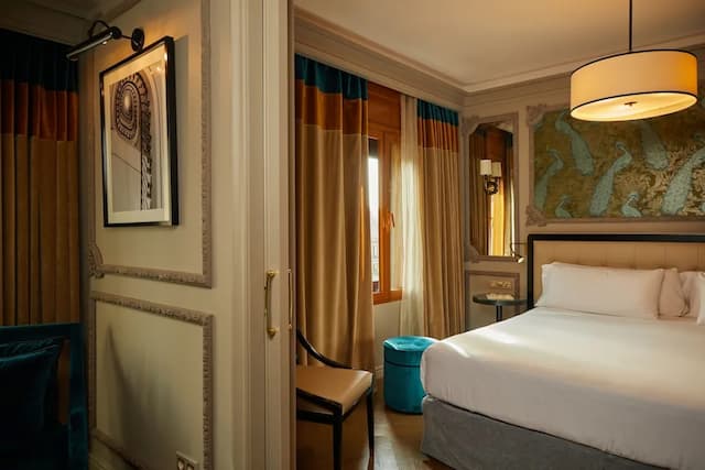 El Avenida Palace Hotel-Junior Suite (El Avenida Palace)-4