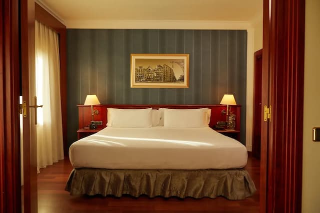 El Avenida Palace Hotel-Junior Studio Suite-1