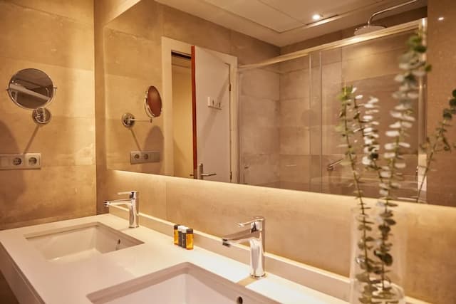 El Avenida Palace Hotel-City Double Room, City View-3