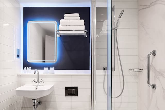 스트랜드 팰리스 호텔-Superior King View-4