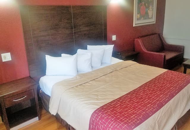 레드 루프 인 & 스위트 휴스턴 - 하비 에어포트-슈피리어룸, 킹사이즈침대 1개, 장애인 지원, 흡연-1