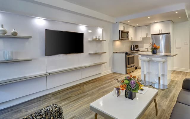 타운 인 스위트 호텔-럭셔리 스위트, 킹사이즈침대 1개-2