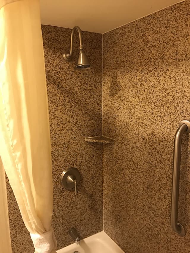 Oak Tree Inn-Standard Room, 2 Queen Beds, Non Smoking-5