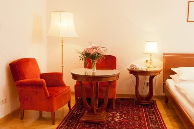 Hotel Kaiserin Elisabeth-Double Room-9