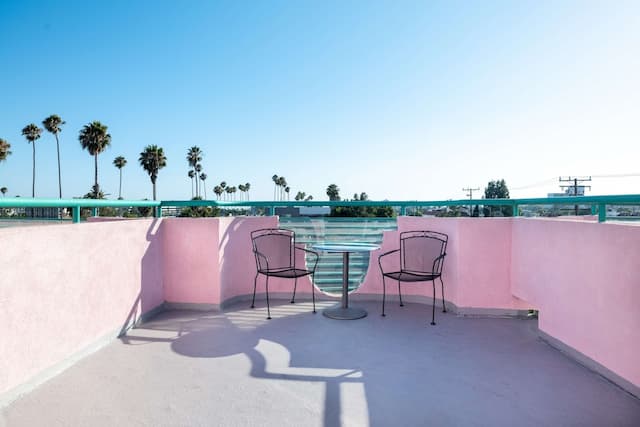 데이즈 인 바이 윈덤 산타 모니카-디럭스룸, 킹사이즈침대 1개, 금연, 발코니-7