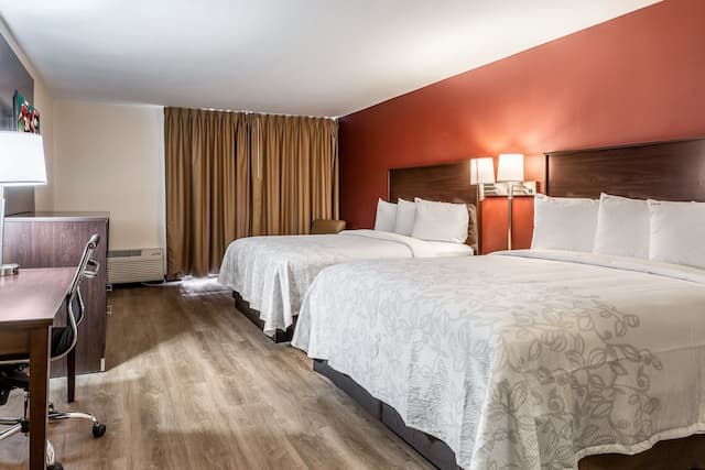 레드 루프 인 플러스+ & 스위트 휴스턴 - IAH 에어포트 SW-디럭스룸, 퀸사이즈침대 2개 (Smoke Free)-3