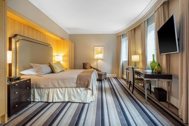 Omni Berkshire Place-Luxury Suite, 1 King Bed (Rodgers and Hammerstein)-13