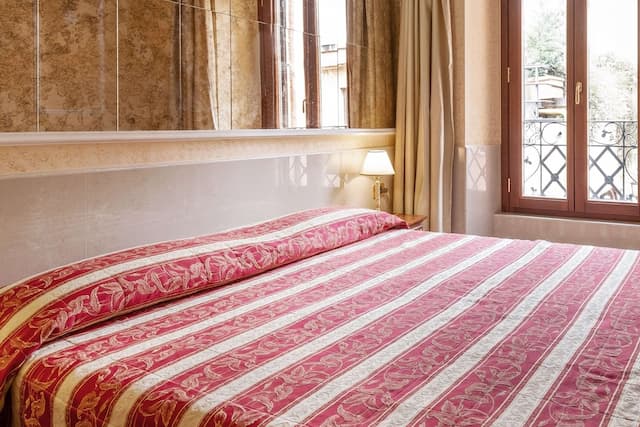 컴포트 호텔 볼리바-더블룸 또는 트윈룸-8