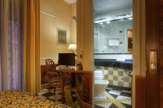 컴포트 호텔 볼리바-싱글침대 1개-11