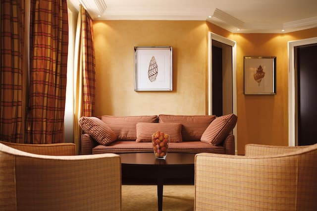 Hotel Bayerischer Hof-Junior Suite (Deluxe)-5