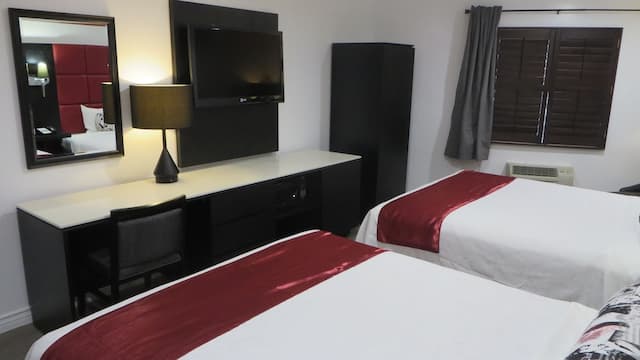 Legend Hotel Hollywood-Standard Room, 2 Double Beds-10
