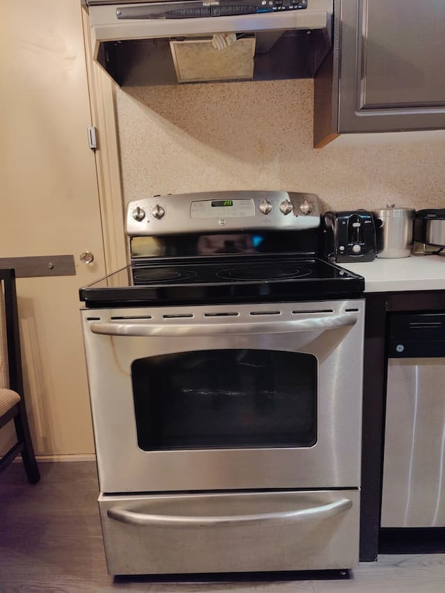 ディヴィヤ・スートラ・スイーツ オン ロブソン ダウンタウン バンクーバー-アパートメント-12