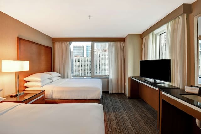 エンバシー スイーツ バイ ヒルトン シカゴ ダウンタウン マグニフィセント マイル-スイート ベッド (複数台) シティビュー (High Floor)-1