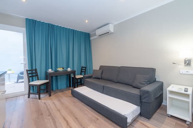 Senator Barcelona Apartments-Studio Suite, 1 King Bed with Sofa bed, Patio, Ground Floor-2
