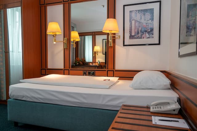 Hotel Amadeus Frankfurt-Standard Single Room, 1 Twin Bed-1