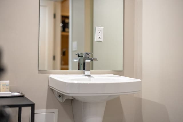 인피니티 호텔 샌프란시스코, 태피스트리 컬렉션 바이 힐튼-룸, 퀸사이즈침대 1개, 장애인 지원, 욕조 (Mobility & Hearing)-10