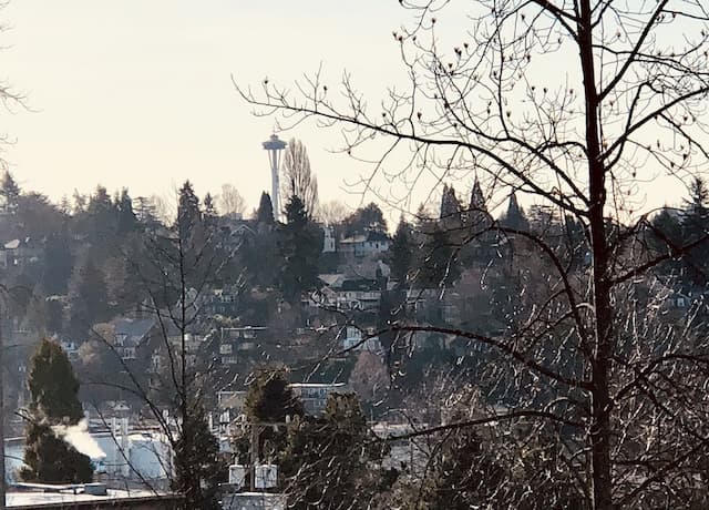 College Inn Hotel-Standard Room, 1 Queen Bed, Shared Bathroom-11