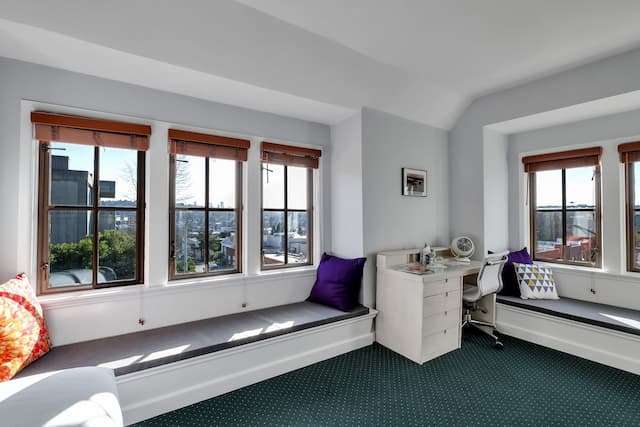 College Inn Hotel-Premium Room, 2 Queen Beds, Private Bathroom-4