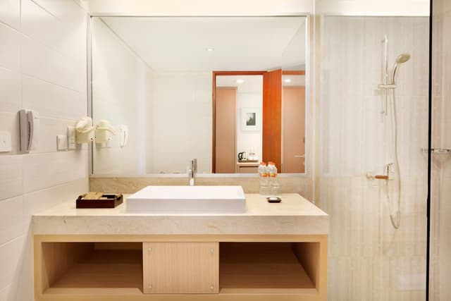 라마다 앙코르 바이 윈덤 스미냑 발리-슈피리어룸, 더블침대 1개 또는 싱글침대 2개 (Superior Double or Twin Room)-5