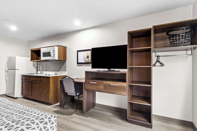 우즈스프링 스위트스 사우스 휴스턴 호비-스위트, 퀸사이즈침대 1개, 금연-3