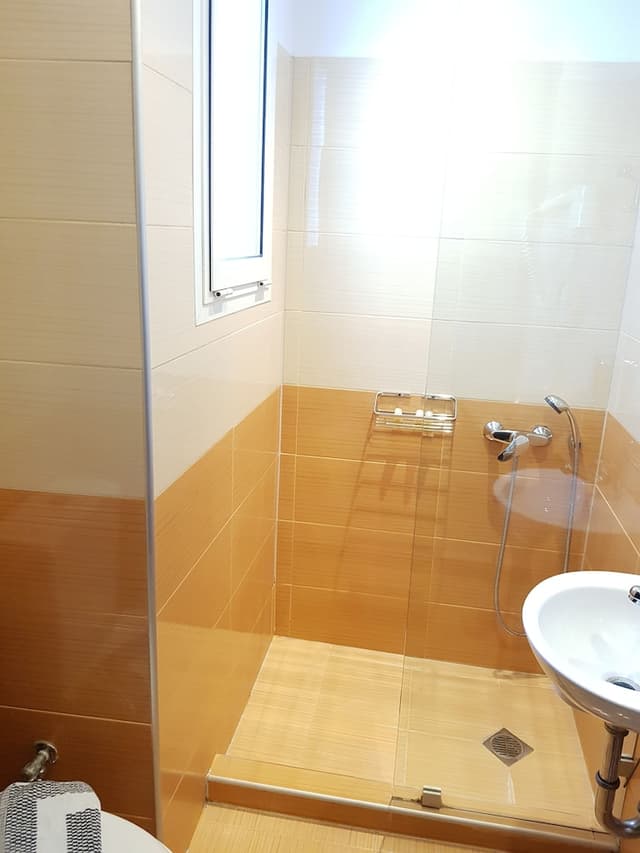 Athens Choice-Standard Double Room, Ensuite, City View-4