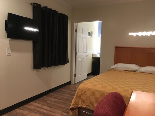 링컨 파크 모텔-쿼드룸-3