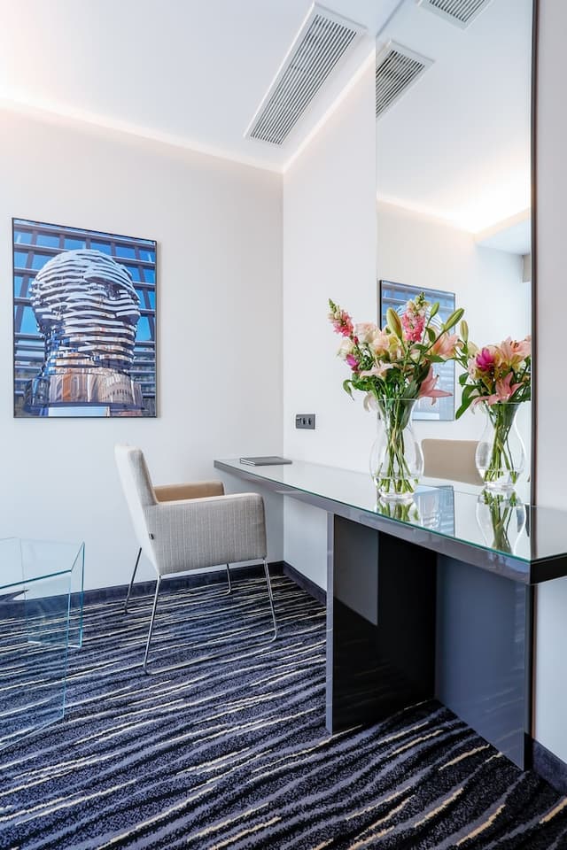 Dancing House hotel - Tančící dům-标准双人房, 庭院景观-11