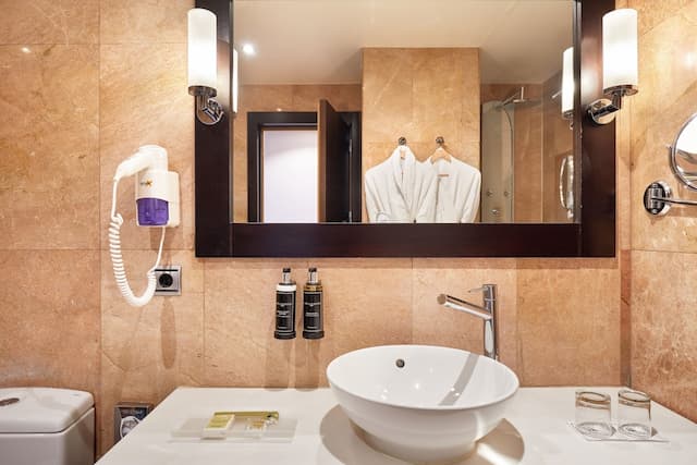 Eurostars Monumental-Standard Double or Twin Room-2