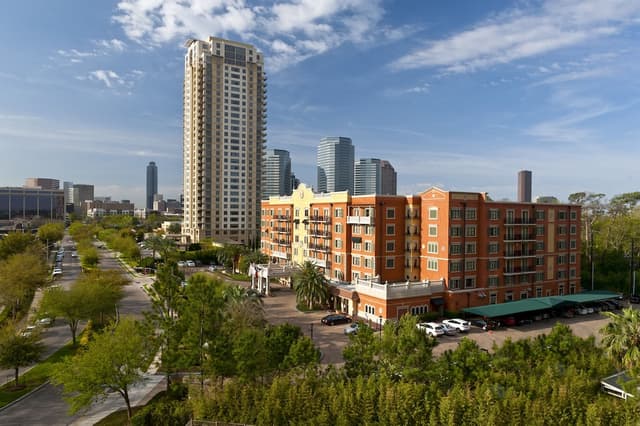 Hotel Granduca Houston-One Bedroom King Suite-12