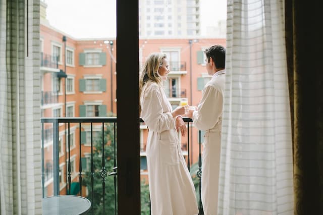 Hotel Granduca Houston-One Bedroom King Suite Pool View Balcony ADA-13