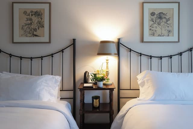 Hotel Granduca Houston-Two Full Bed Traditional-3