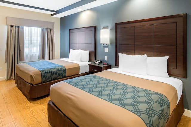 이코노 로지 인 & 스위트 휴스턴 윌로우브룩-룸, 퀸사이즈침대 2개, 장애인 지원, 금연-1