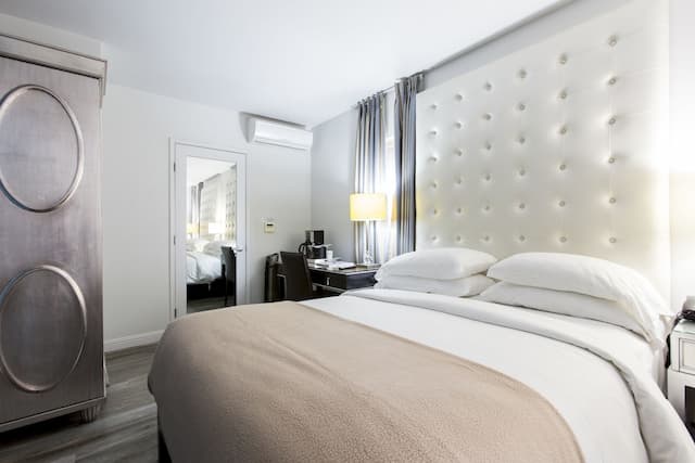 L.A. Sky Boutique Hotel-Standard Room, 1 Queen Bed-3