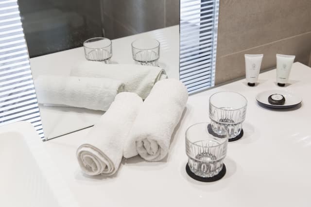 Quentin Zoo hotel-Standard Double Room-11