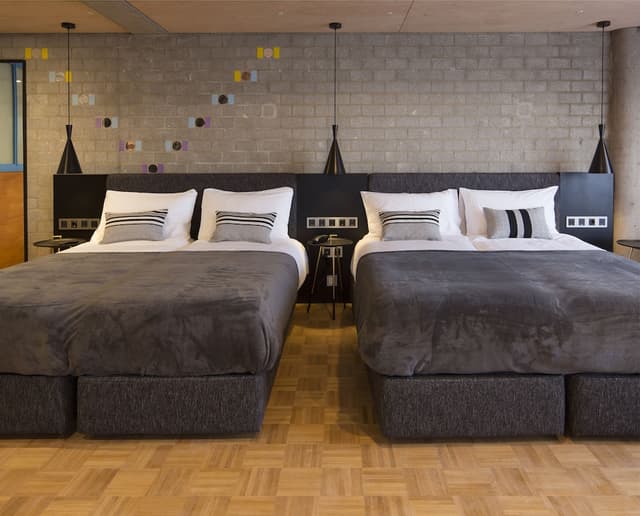 Quentin Zoo hotel-Standard Quadruple Room-16