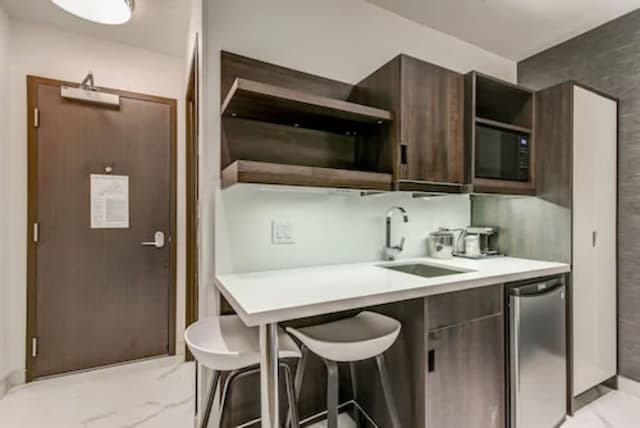 EST 호텔-스탠다드룸, 킹사이즈침대 1개-2