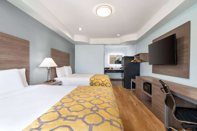 베이몬트 바이 윈덤 킹우드-룸, 퀸사이즈침대 2개, 금연-1