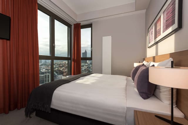 Adina Apartment Hotel Frankfurt Neue Oper-Premier Apartment, 1 Bedroom, Corner-1