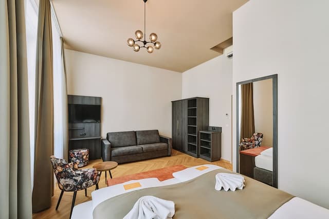 Urban Rooms Rathaus - Self Check-In-Superior Family Room-8