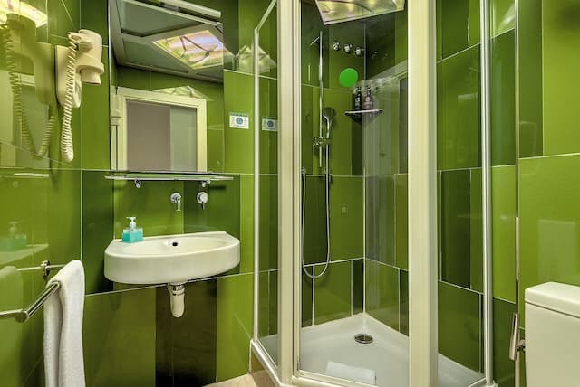 Hotel Limonaia-Premium Room (Family or Groups)-5