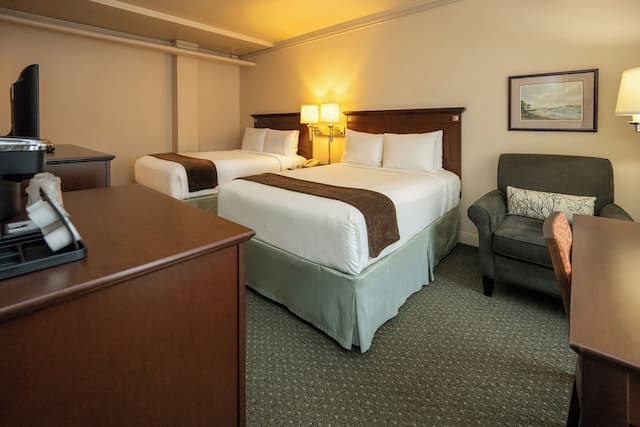 인 앳 버지니아 메이슨-스탠다드룸, 더블침대 2개 (Traditional Twins)-4