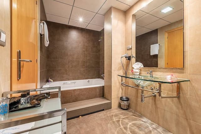 Hotel Pere III el Gran-Superior Room, 1 Double Bed-5