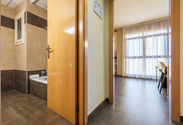 Hotel Pere III el Gran-Quadruple Room-3