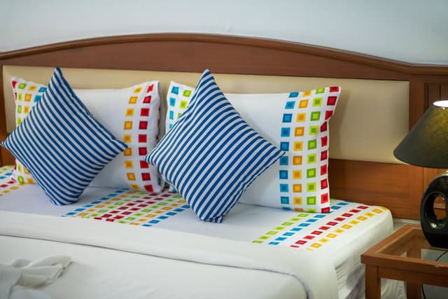 Bay Beach Resort-Standard Bungalow-6